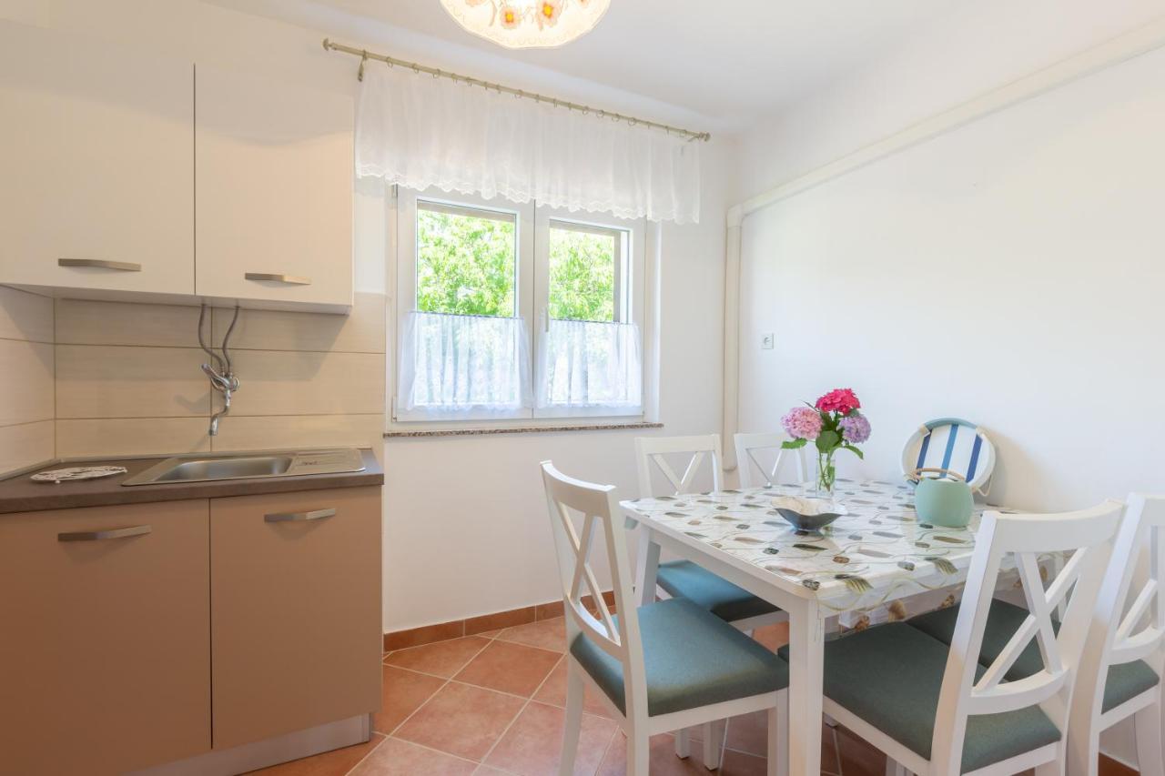 באסקה Apartment Beti With Balcony מראה חיצוני תמונה
