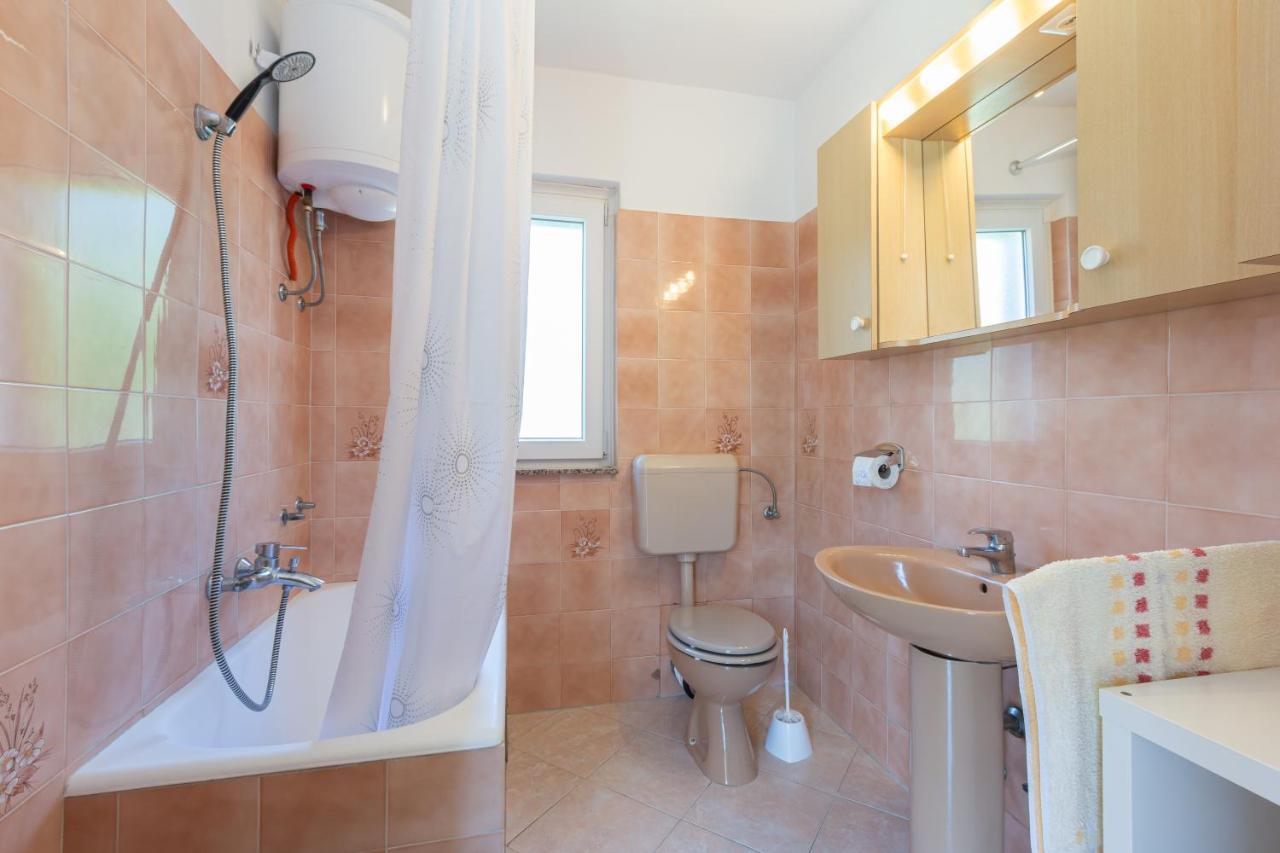 באסקה Apartment Beti With Balcony מראה חיצוני תמונה