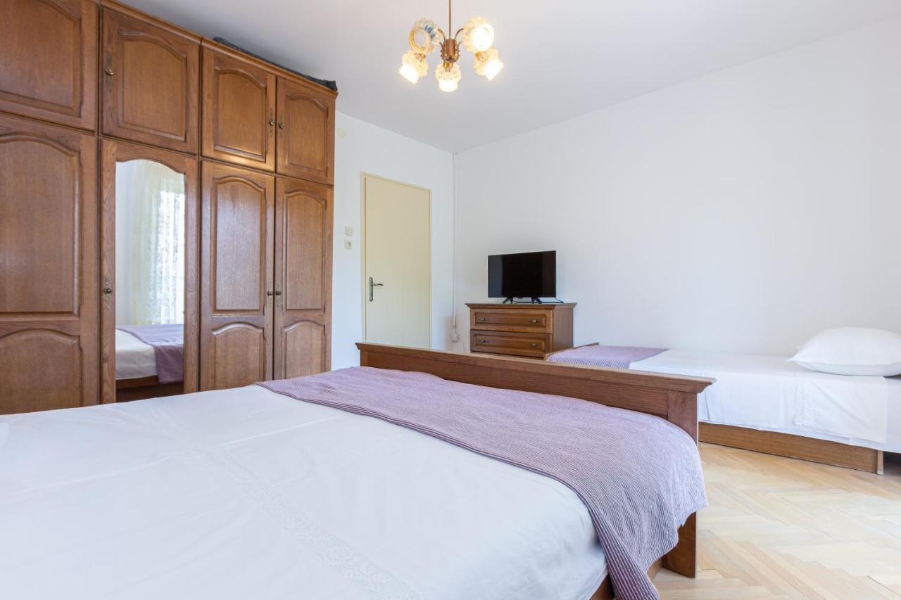 באסקה Apartment Beti With Balcony מראה חיצוני תמונה