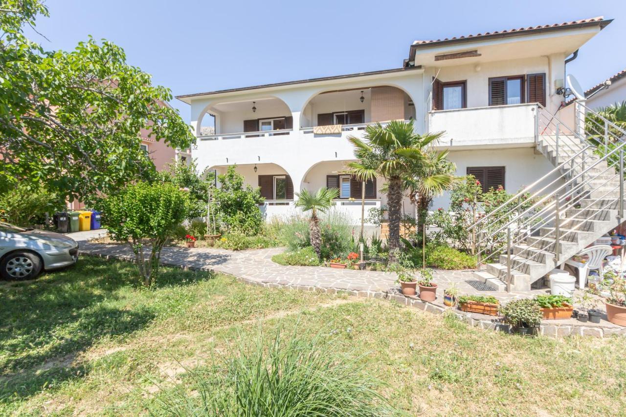 באסקה Apartment Beti With Balcony מראה חיצוני תמונה