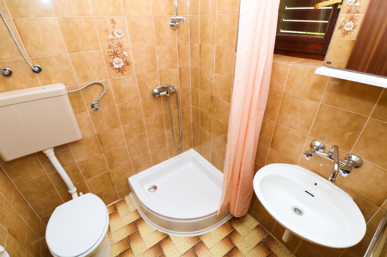 באסקה Apartment Beti With Balcony מראה חיצוני תמונה